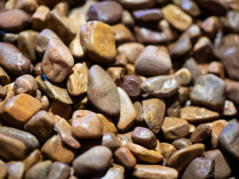 Buttrose Small Flinders Riverstone