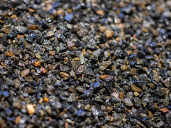 Buttrose Stones blue 10mm