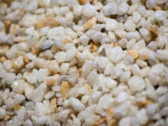 Buttrose Stones Screening 20mm white